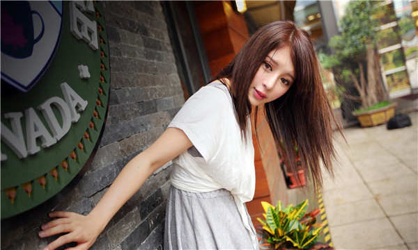 博山想找一个女性生孩子给报酬-｛找个女人生孩子多少钱｝